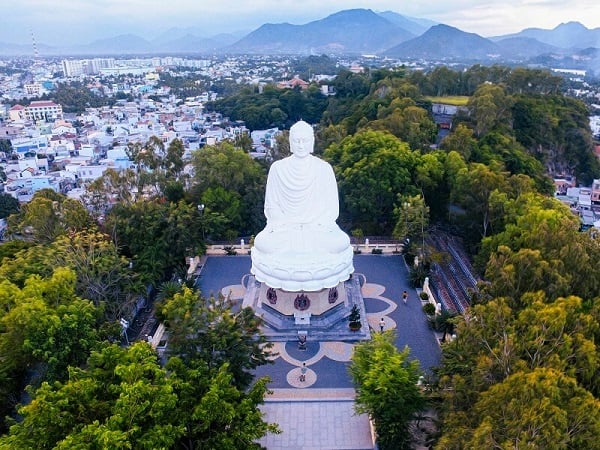 롱선 절 (출처: 수집)